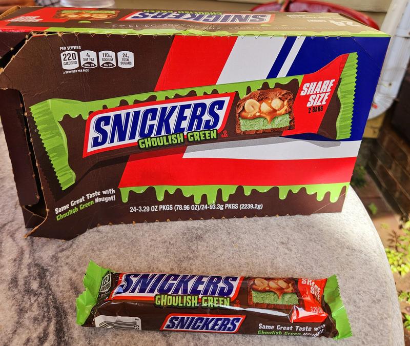 Snickers Ghoulish Green Halloween Candy Bar, Share Size