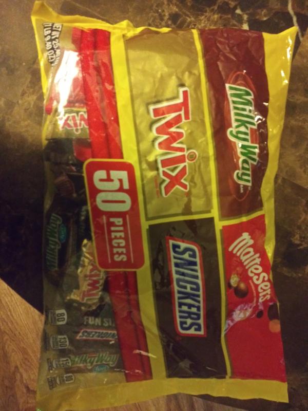 Mars Skittles Starburst Snickers Twix And M&ms Halloween Candy Variety Pack  Fun Size - 160ct/66.69oz : Target