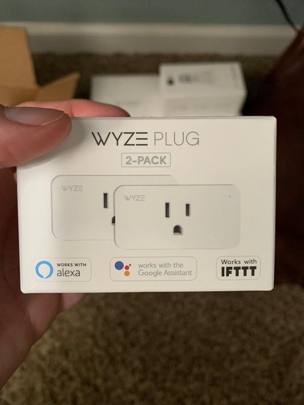 Wyze Plug, 2.4GHz WiFi Smart Plug, Works with Alexa, Google