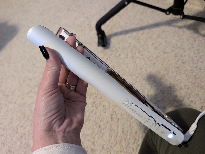 Customer photo for "Doesn't work, no returns this sale"