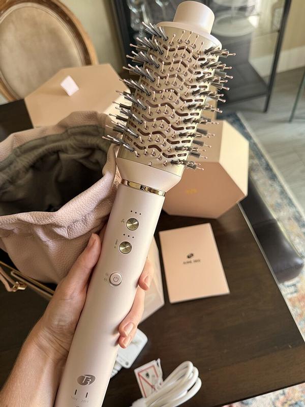 Customer photo for "Perfect for my long, dry hair"