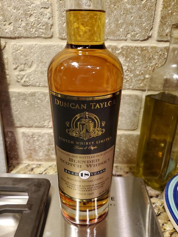 Duncan Taylor Blended Scotch Whisky 18 Yr | Total Wine & More
