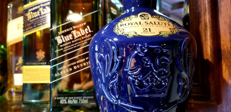 Chivas Regal Royal Salute 21 ans Whisky : : Epicerie