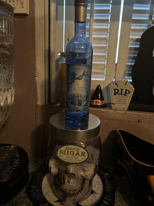 La Clandestine Absinthe Superieure Liqueur