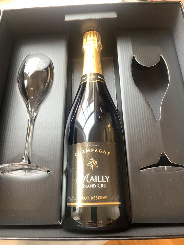 Mailly Grand Cru Champagne Gift with 2 Glasses | Total Wine