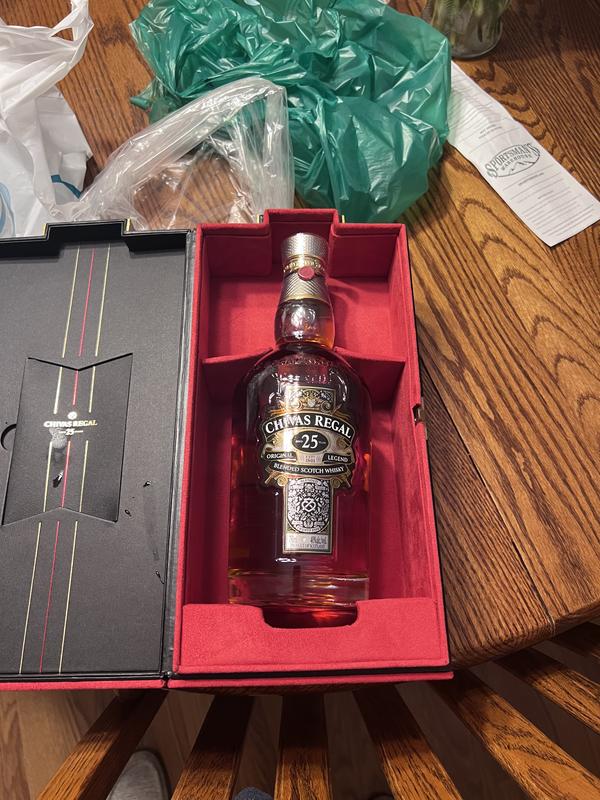 1 Blle Scotch Whisky CHIVAS REGAL, 25 ans d'â