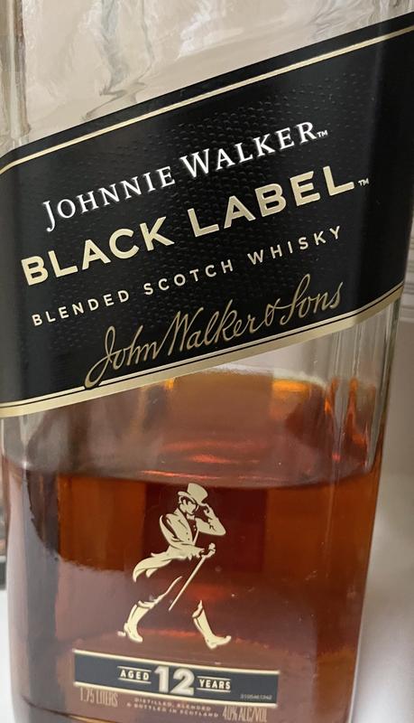 Johnnie Walker Black Label Blended Scotch Whisky 750mL