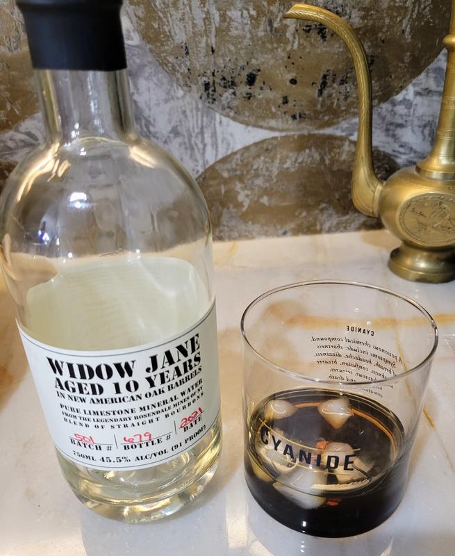 Widow Jane Straight Bourbon Whiskey 10 Yr | Total Wine & More