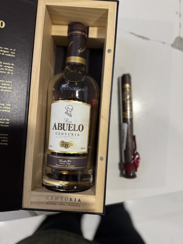 ウイスキー Ron Abuelo Centuria 700ml 40% Abuelo Centuria 40° - Rum Attitude