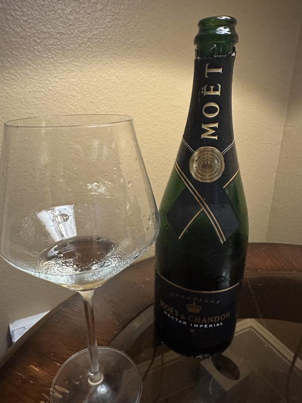 Buy Moët & Chandon Nectar Impérial Demi-Sec Champagne Online » Order  Premium Champagne