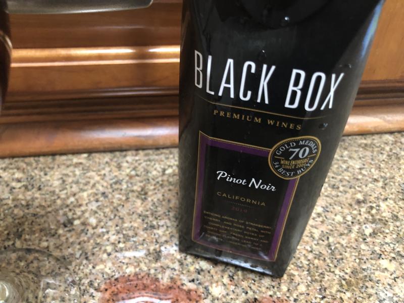 black box pinot noir reviews