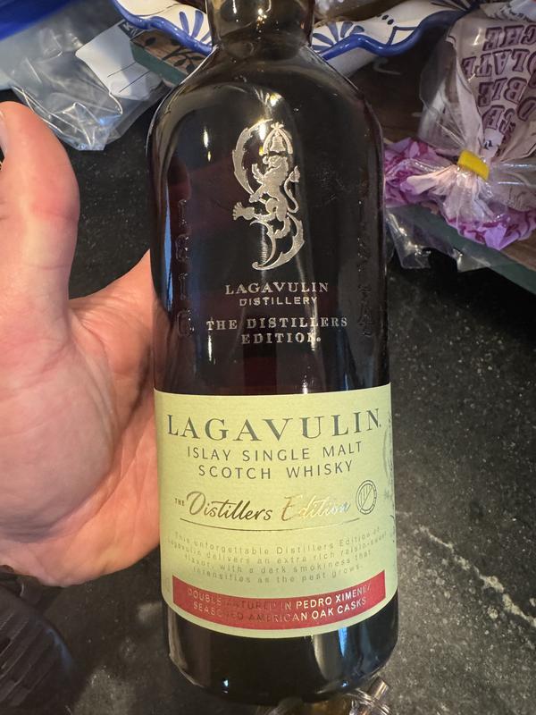 Lagavulin Distillers Edition Single Malt Scotch | Total Wine & More