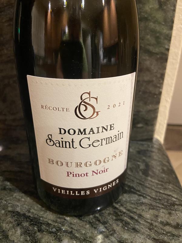 Domaine St Germain Bourgogne Rouge Vieilles Vignes Pinot Domaine St Germain Bourgogne Rouge Vieilles Vignes Pinot