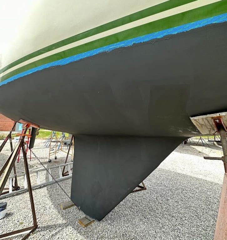 TotalBoat JD Select Ablative Antifouling Bottom Paint Fiberglass Wood Boat  Black