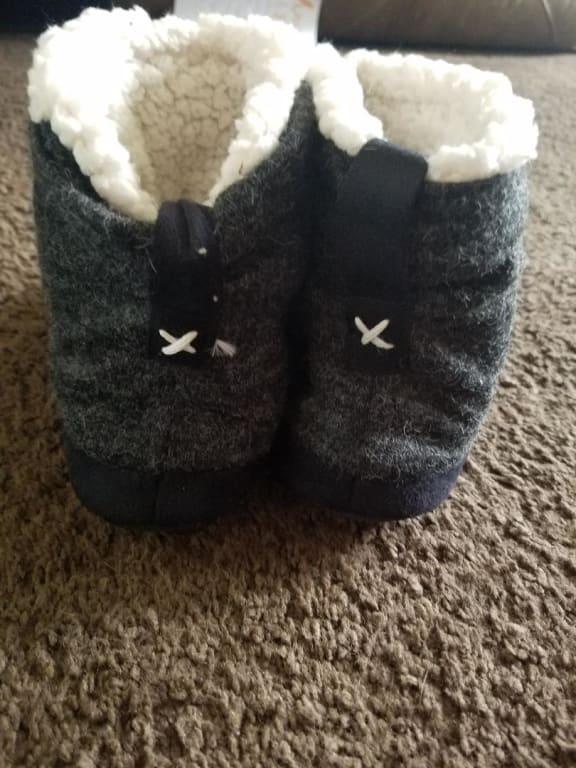 Back view of the Isotoner slipper boots