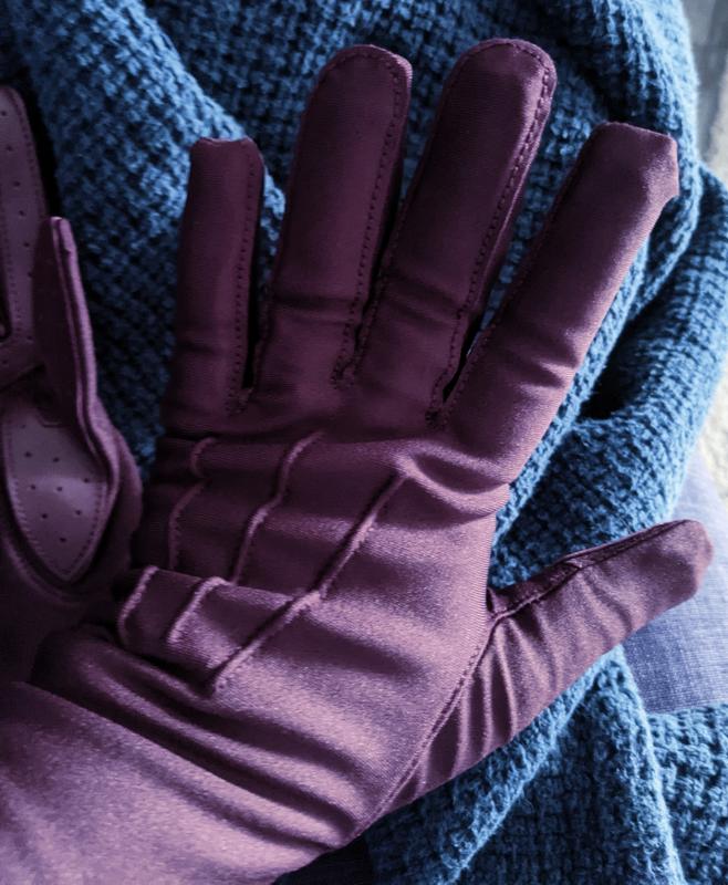 Elegant design, snug fit with plenty of stretch