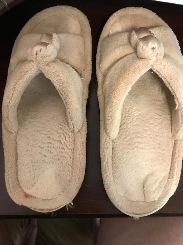 Rt Shoe ripped left shoe trying -