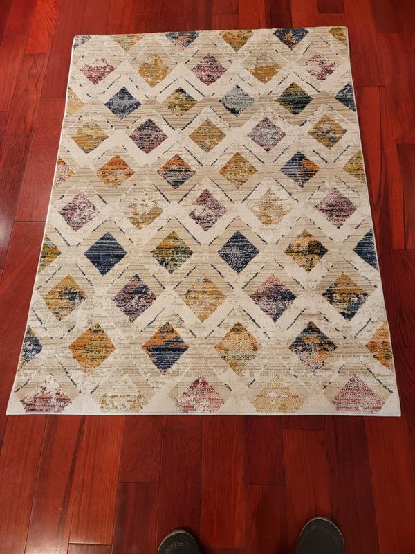 Everloom Magnolia Ellery Area Rug in Beige | Bed Bath & Beyond