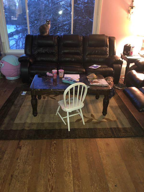 Side view of my new area rug!