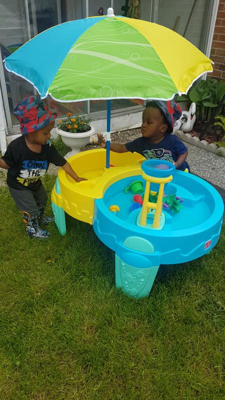 shady oasis sand & water play table