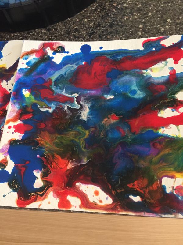 Crayola Washable Paint Pour Art Set Review