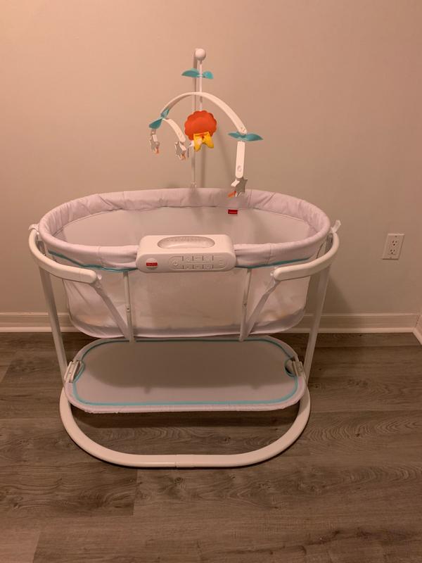 Fisher price hotsell smooth motion bassinet