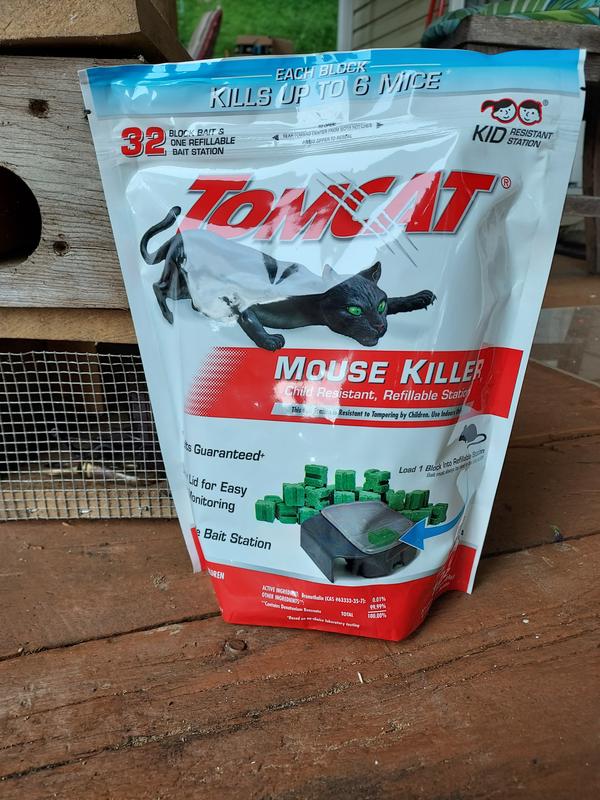 Tomcat Mouse Killer(e) Refillable Station for Indoor Use - Child Resistant  (1 Station with 32 Baits)