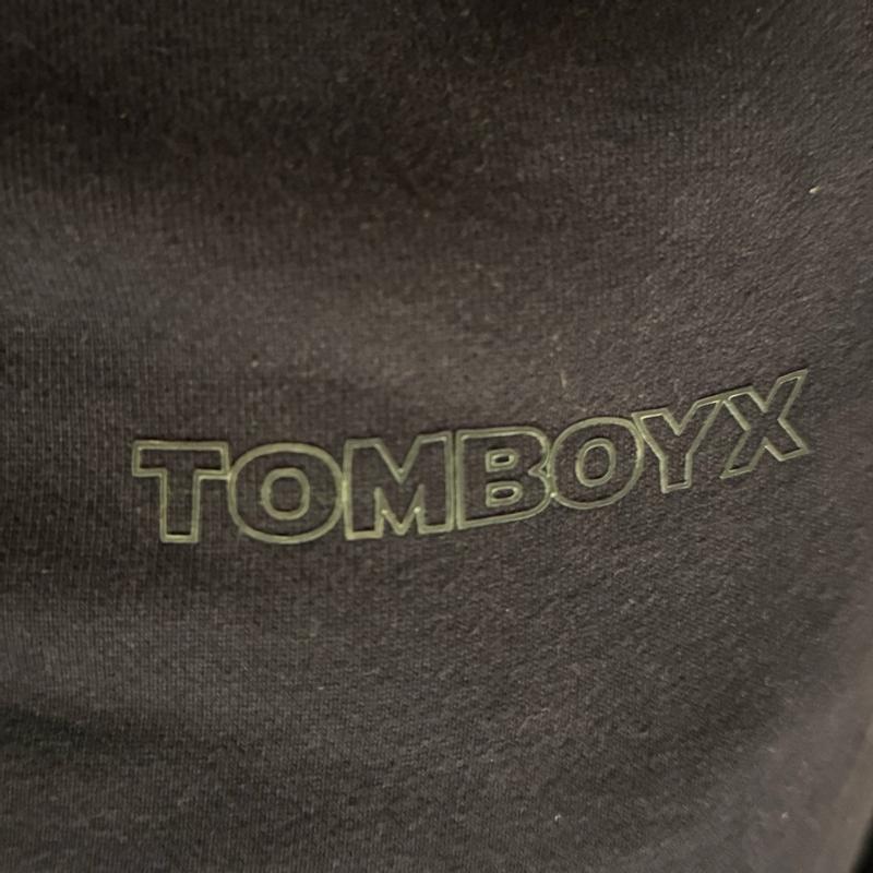 Review Thumbnail Image 2 382179986