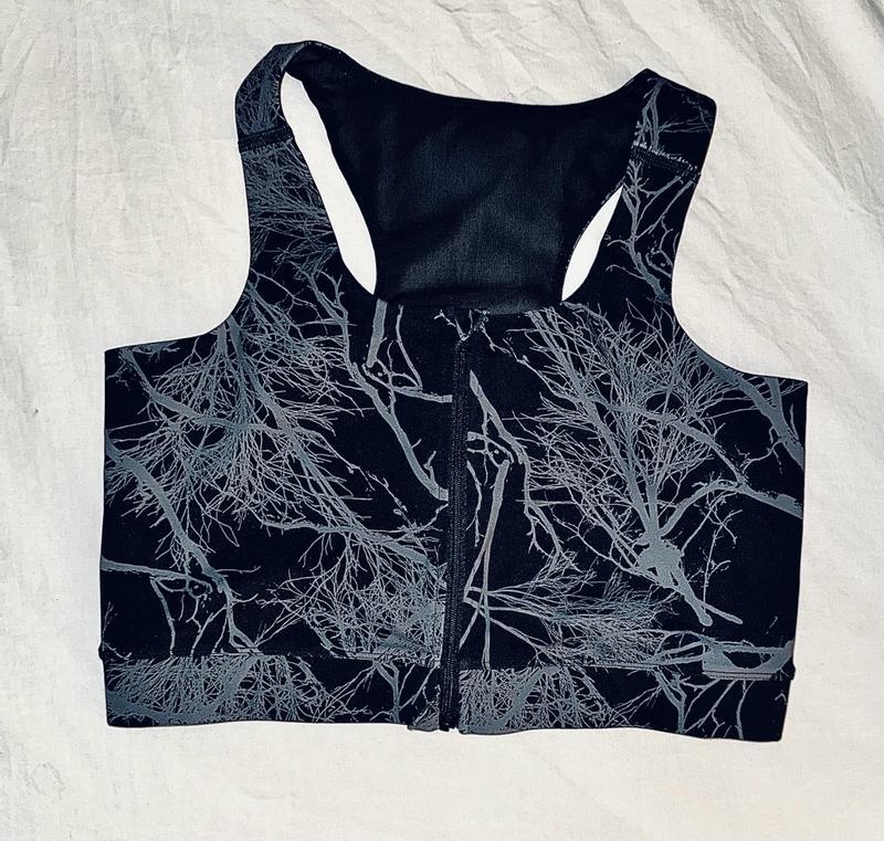 Review Thumbnail Image 0 381072628