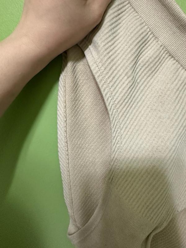 Review Thumbnail Image 0 381489079