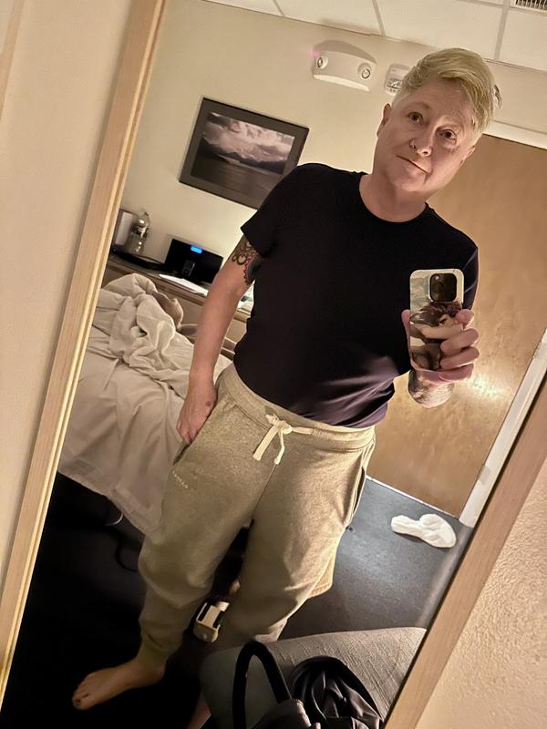 Review Thumbnail Image 0 362156593