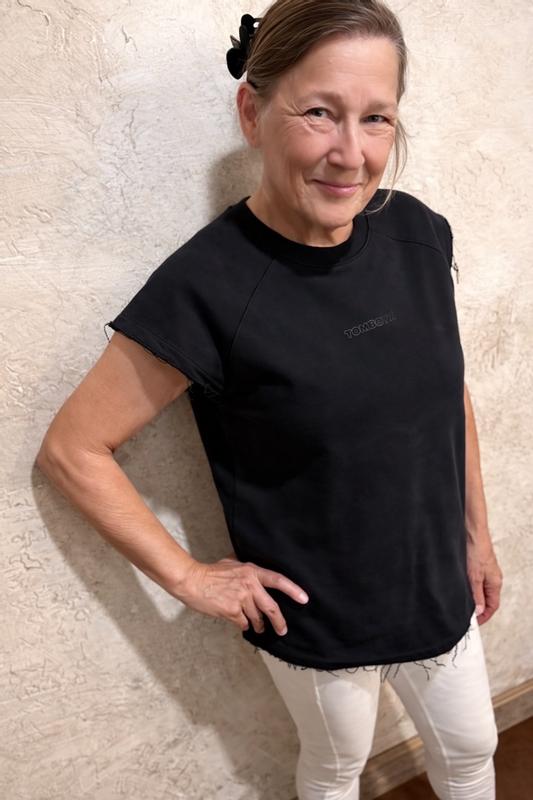 Review Thumbnail Image 0 382669093