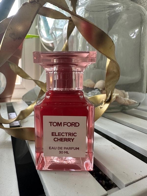 Tom Ford Electric Cherry Eau de Parfum – bluemercury