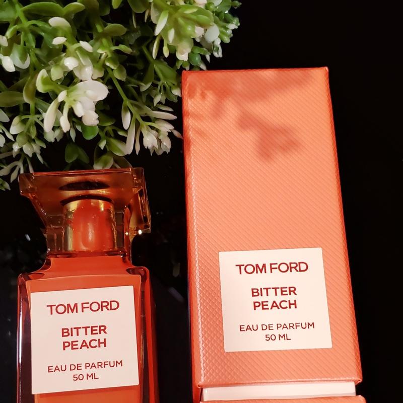 Tom Ford Bitter Peach Eau de Parfum – bluemercury