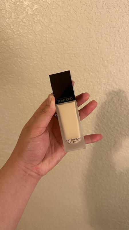Customer photo for "Light covered but also not for dry skin"