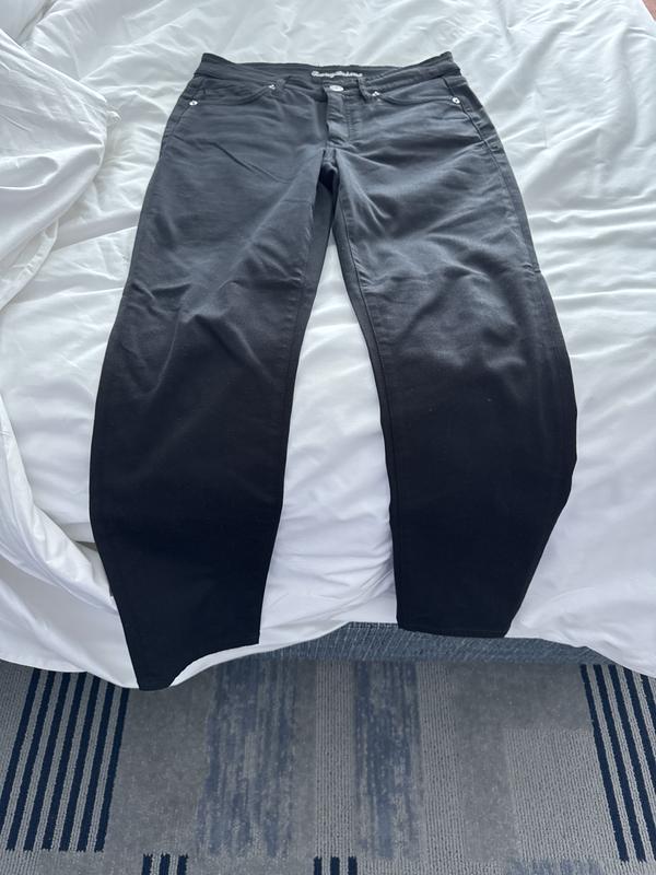 Customer photo for "Great and comfortable pants"