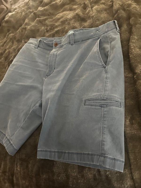 Customer photo for "Perfect shorts with discreet side pckt for glasses"