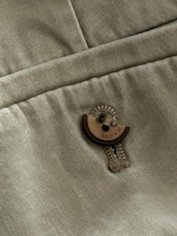 Customer photo for "Broken Buttons"