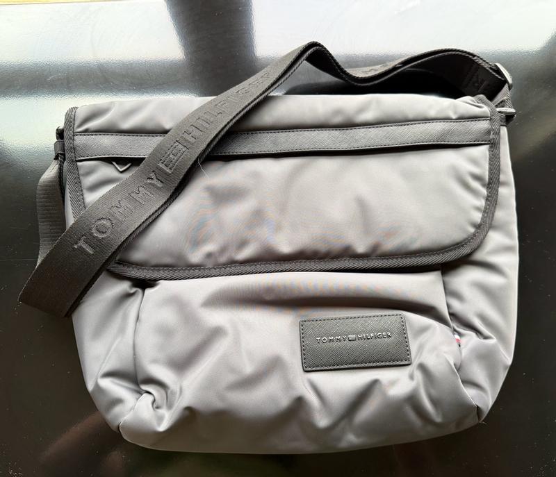 Customer carousel item 5.