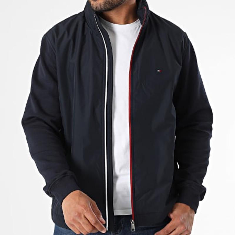 Customer carousel item 7.