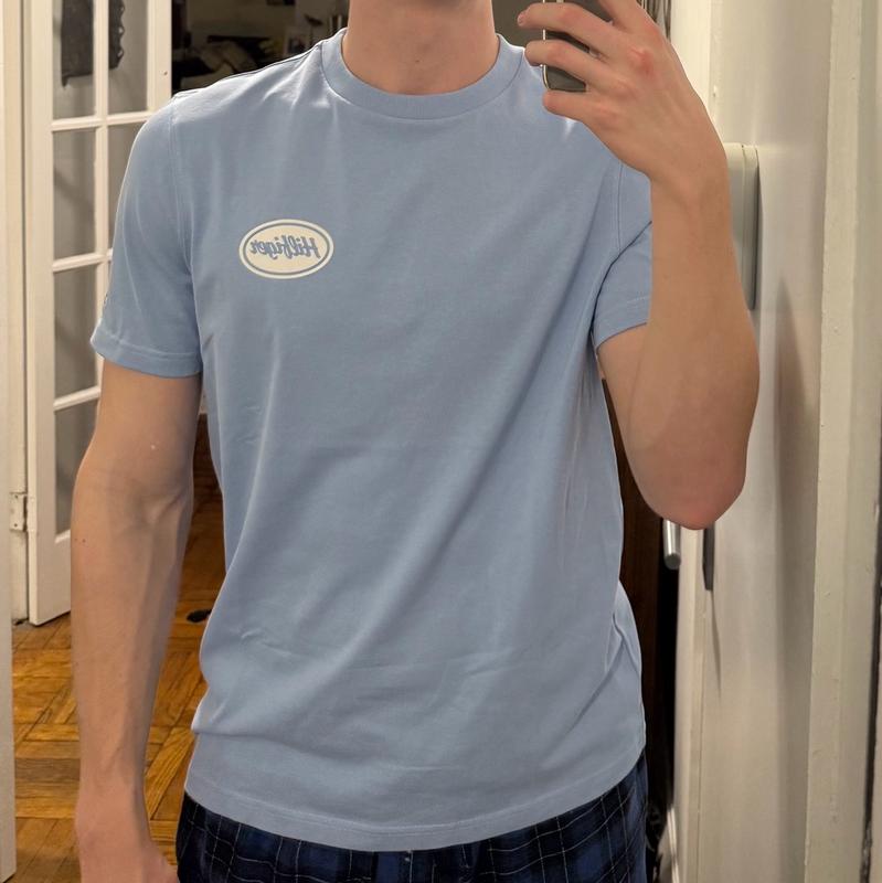 Customer carousel item 1.