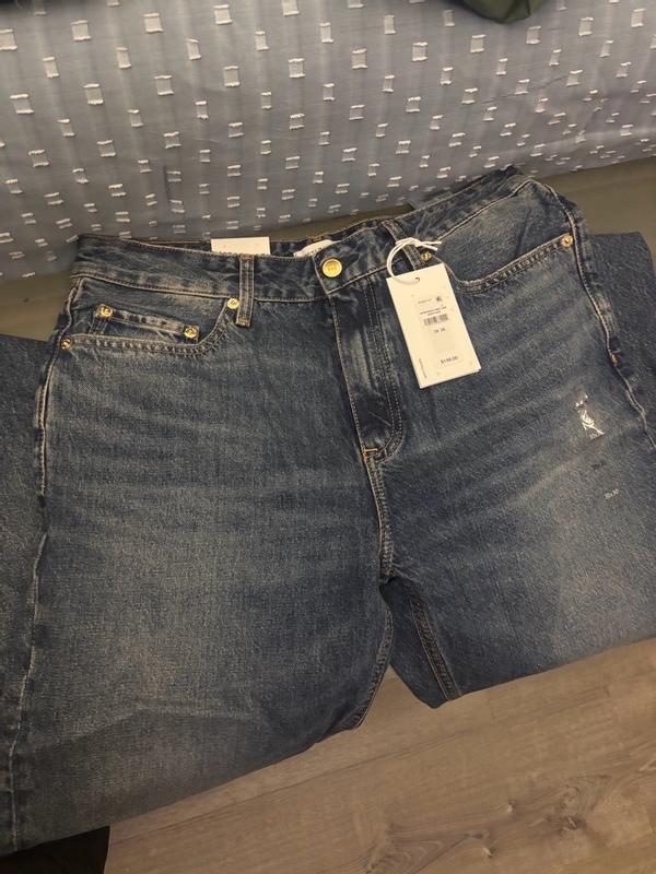 Customer carousel item 2.