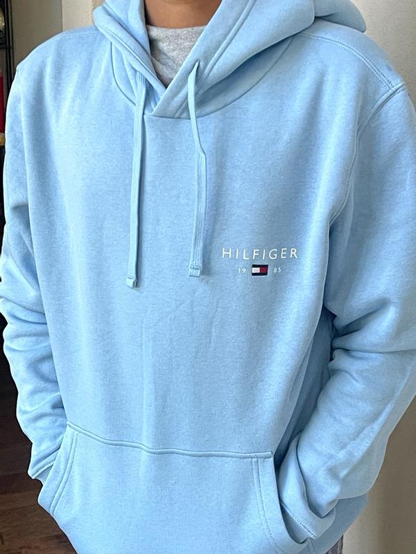 Customer carousel item 9.