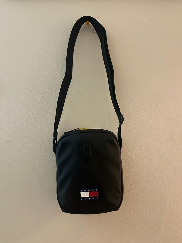 Customer carousel item 4.