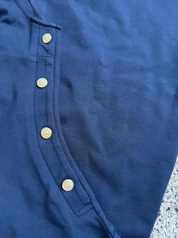 Customer carousel item 5.