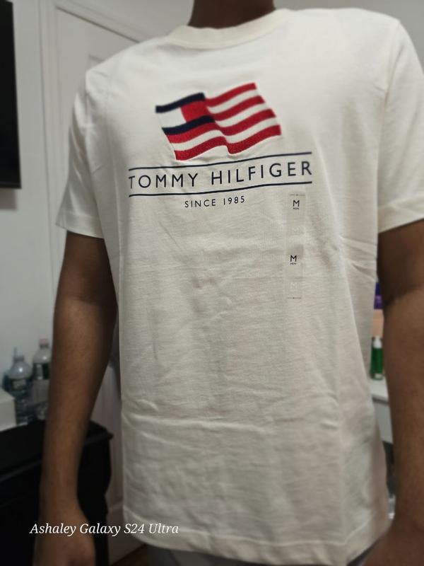 Customer carousel item 12.