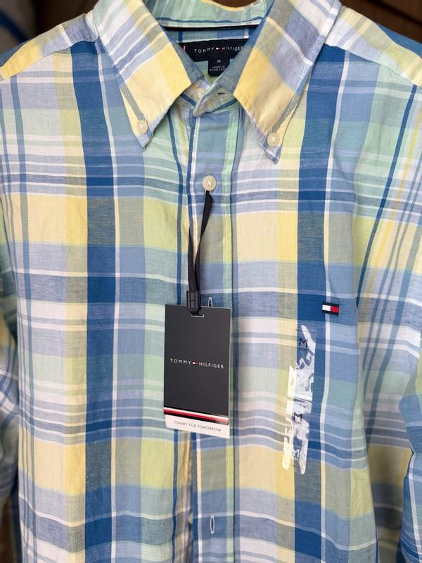 Customer carousel item 9.