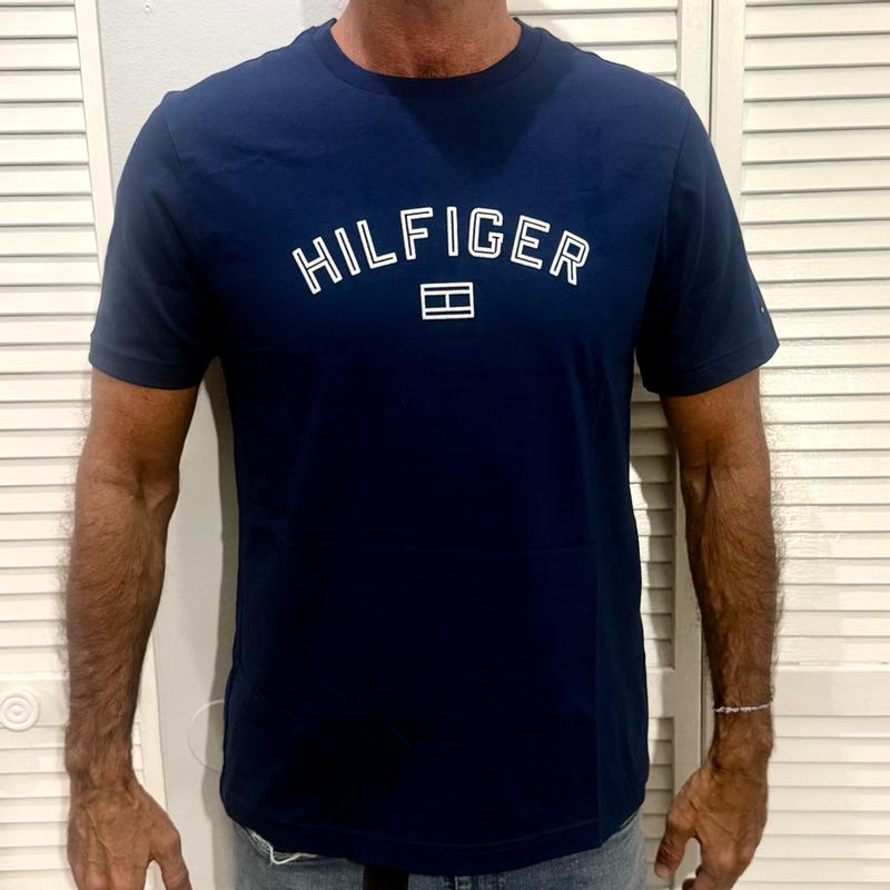 Customer carousel item 4.