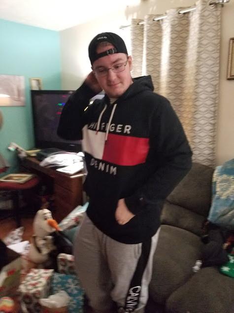 Tommy Hilfiger Flag Logo Hoodie So Comfortable and Warm