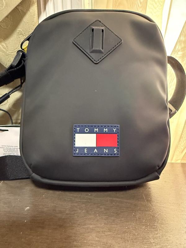 Customer carousel item 9.